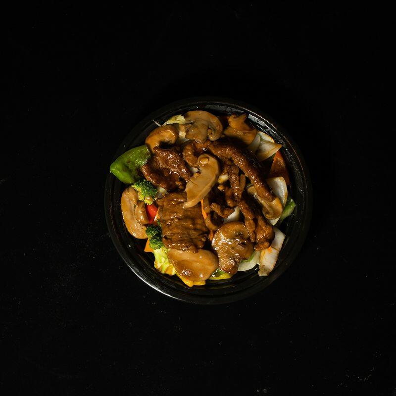 Carne Con Champinon